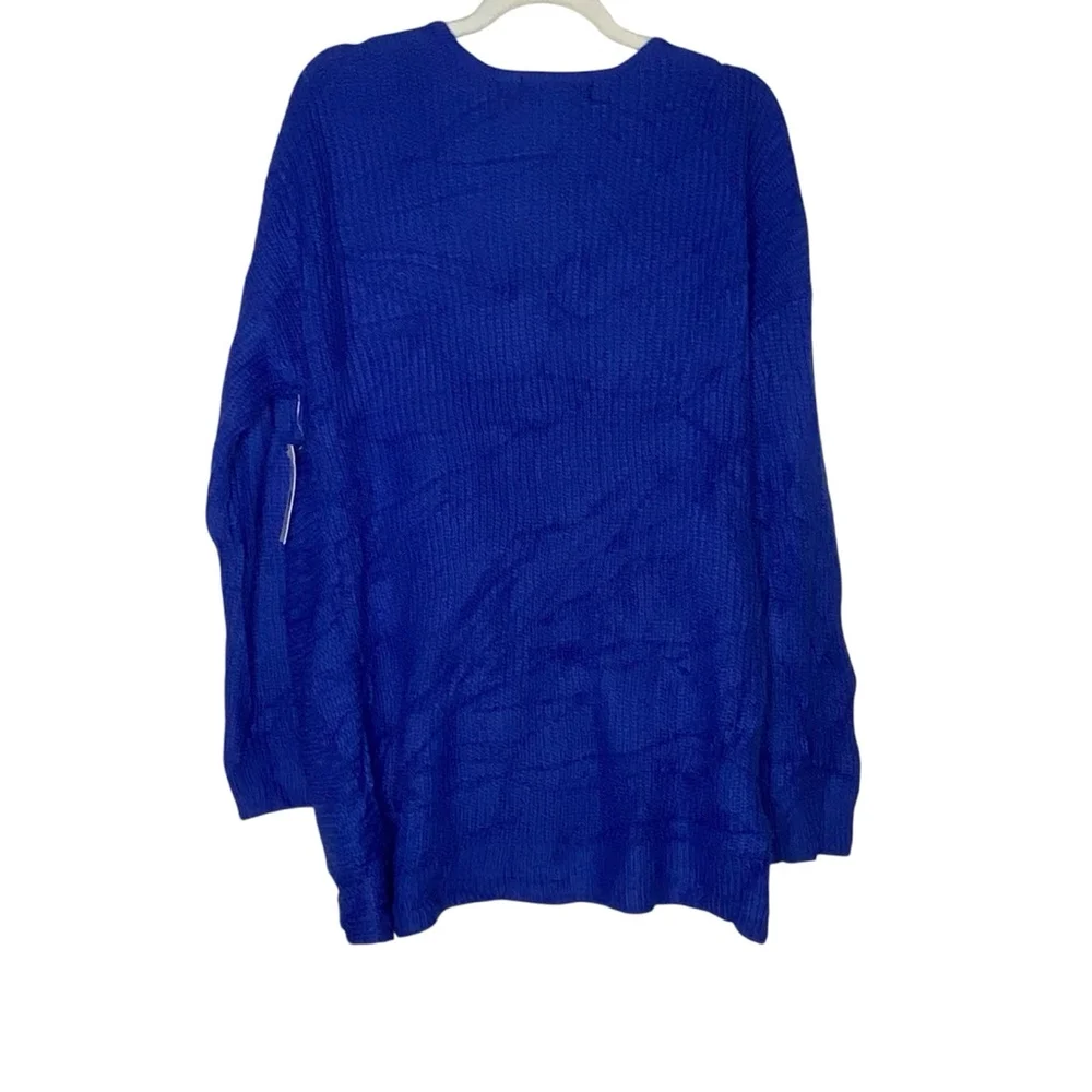 Fashion to Figure dark blue sweater with front knot. NWT. Size 1X - Picture 4 of 7